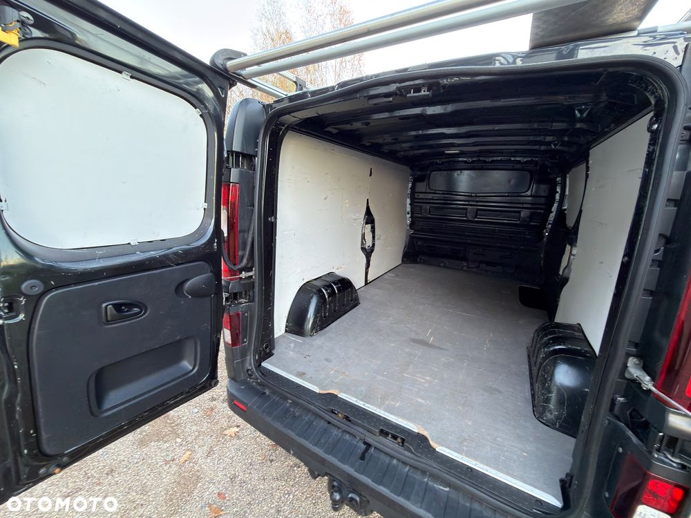 Opel Vivaro - 29