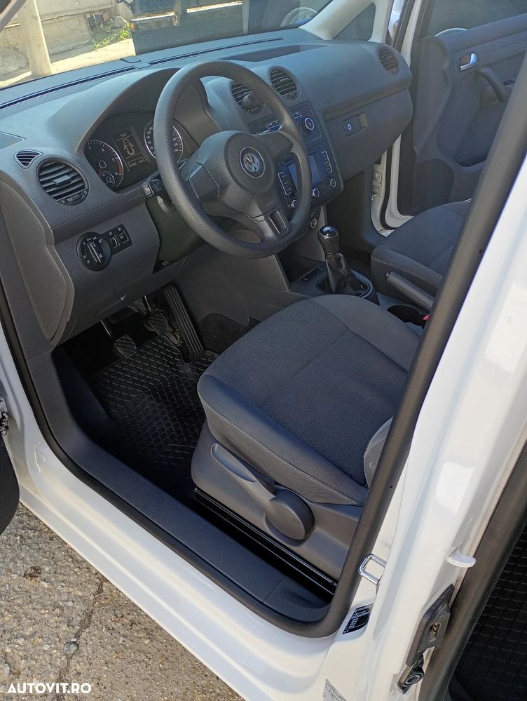 Volkswagen Caddy - 5