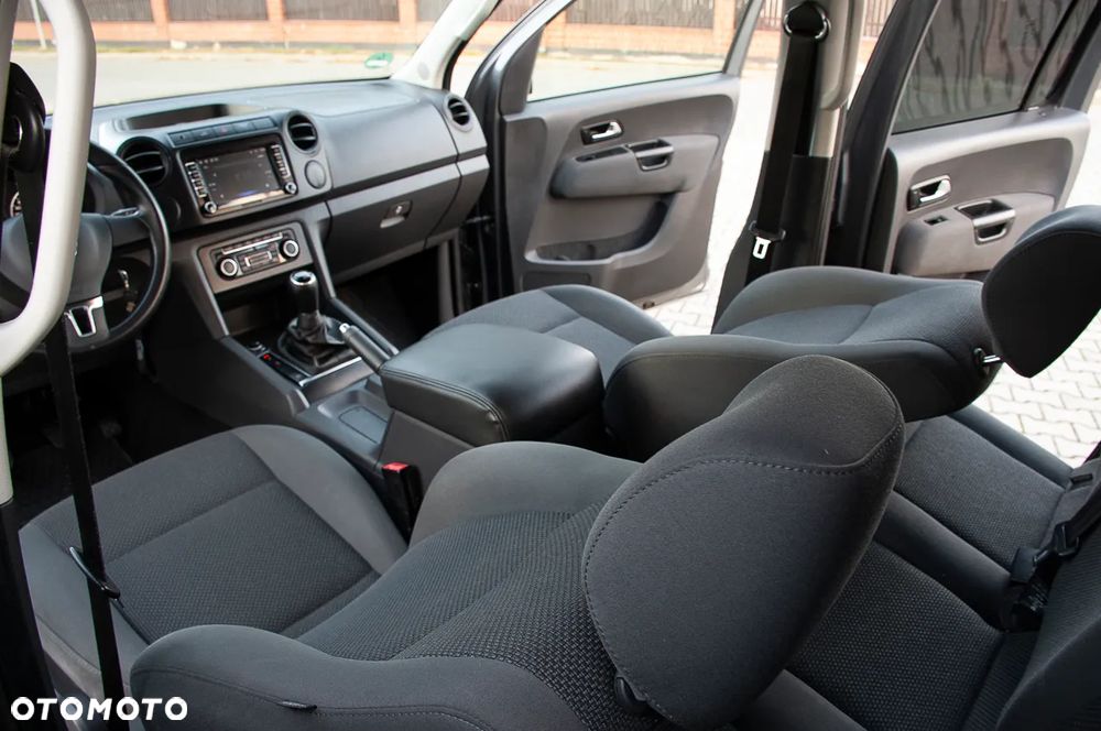 Volkswagen Amarok 2.0 BiTDI BMT Highline - 9