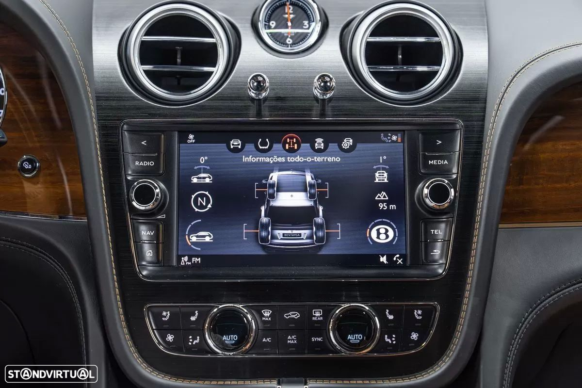 Bentley Bentayga V8 - 33