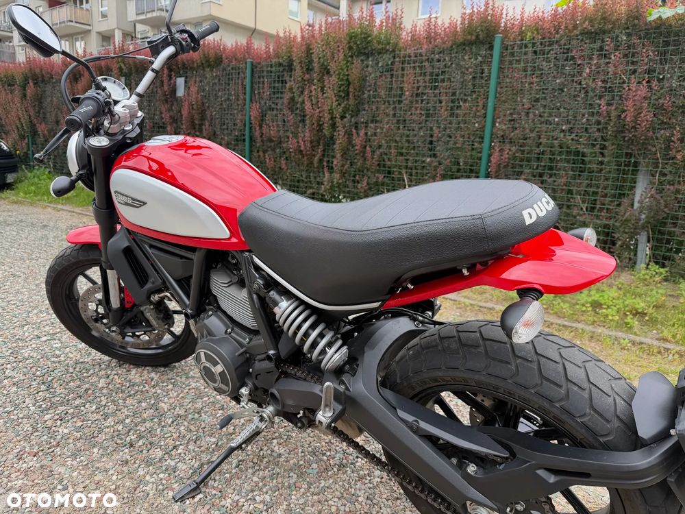Ducati Scrambler - 9
