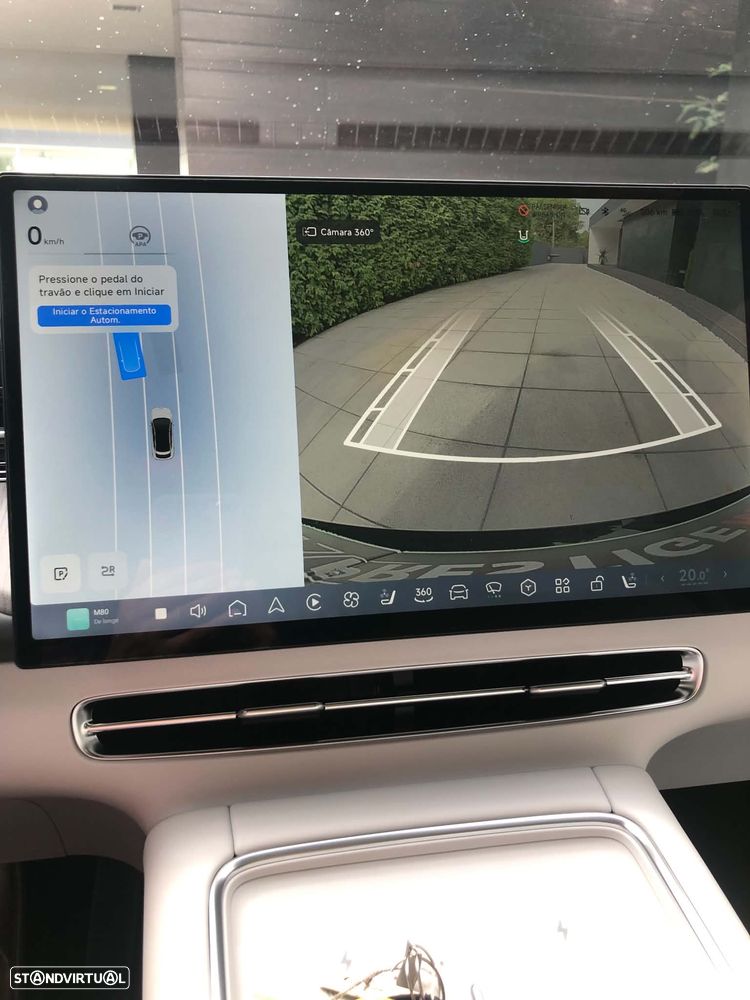 Xpeng G6 80.8 kWh Long Range - 32