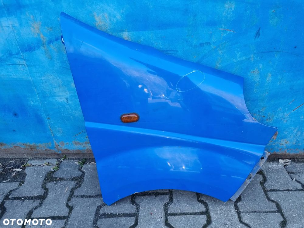 BŁOTNIK PRAWY PRIMASTAR TRAFIC VIVARO 01-14r. - 1