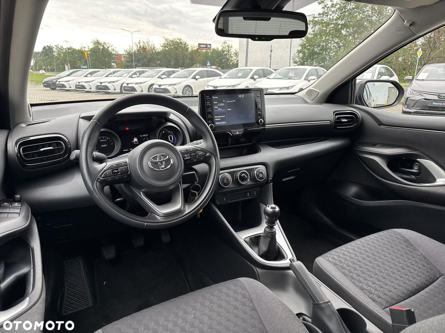 Toyota Yaris - 14