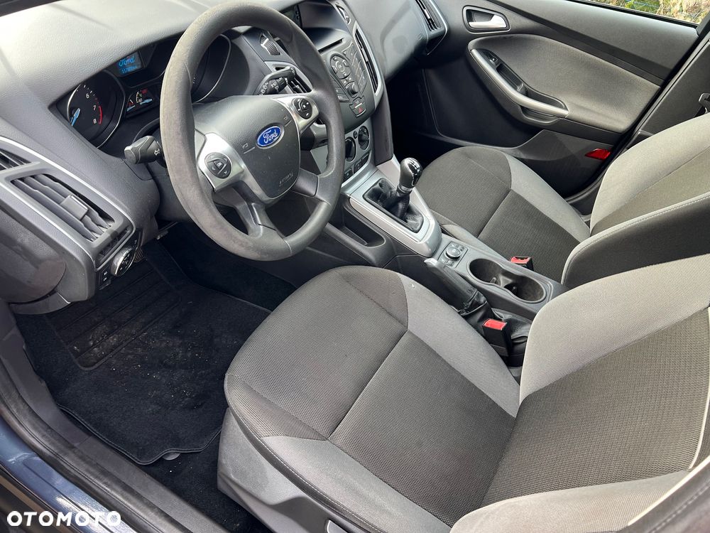 Ford Focus 1.0 EcoBoost Start-Stopp-System Champions Edition - 10