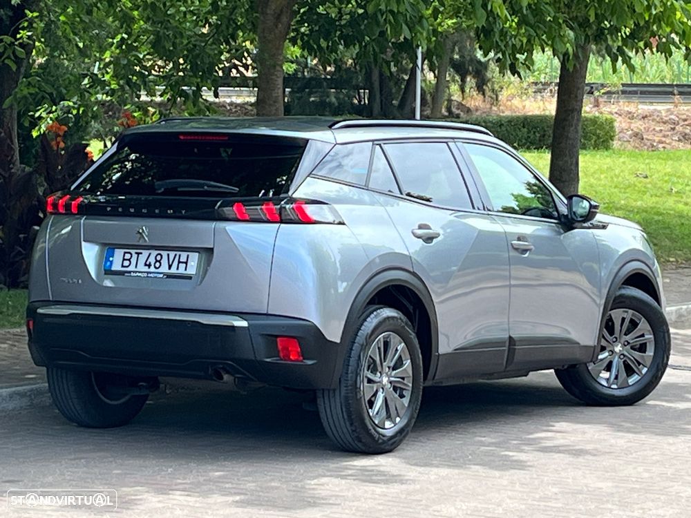 Peugeot 2008 1.2 PureTech Active Pack - 4