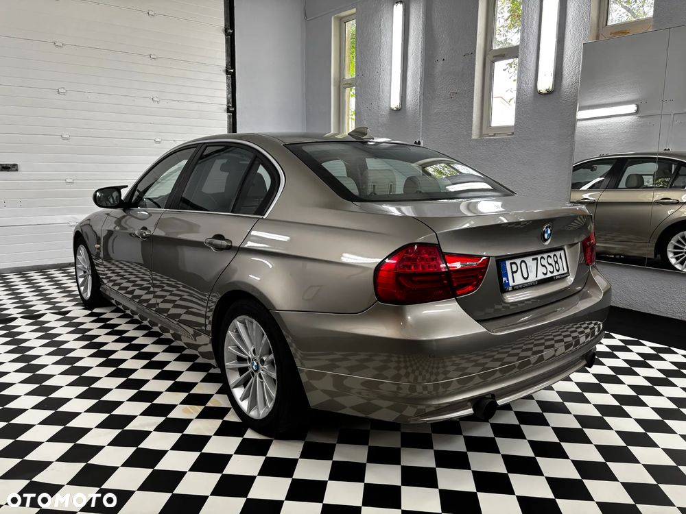 BMW Seria 3 335i Sport-Aut Luxury Line - 6