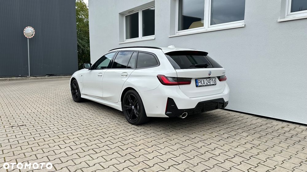 BMW Seria 3 330e M Sport sport - 5
