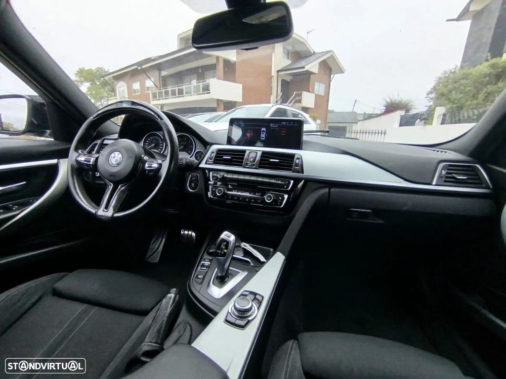 BMW 320 d Auto Pack M - 29
