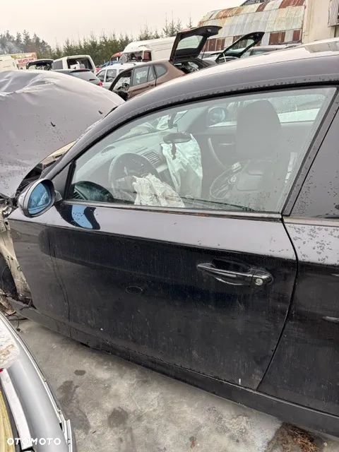 DRZWI LEWE PRAWE BMW E87 3-DRZWI 668 - 1