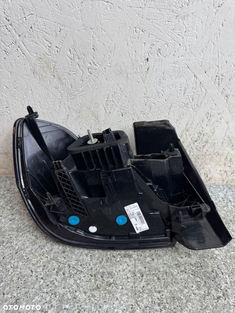 lampa prawy tył led opel corsa f 2019- 39162666 9829317880 90194157 - 3