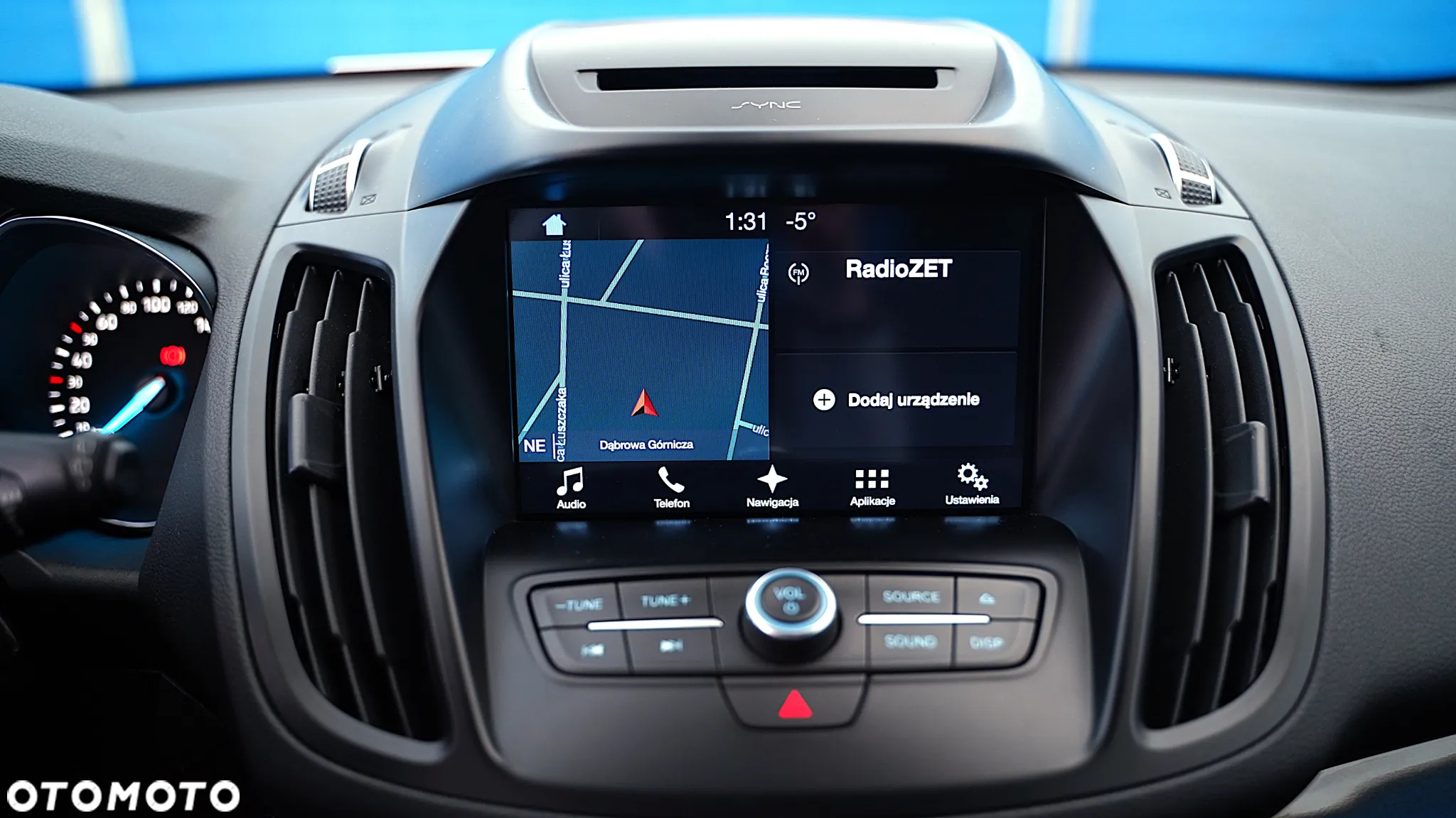 Ford Kuga - 28