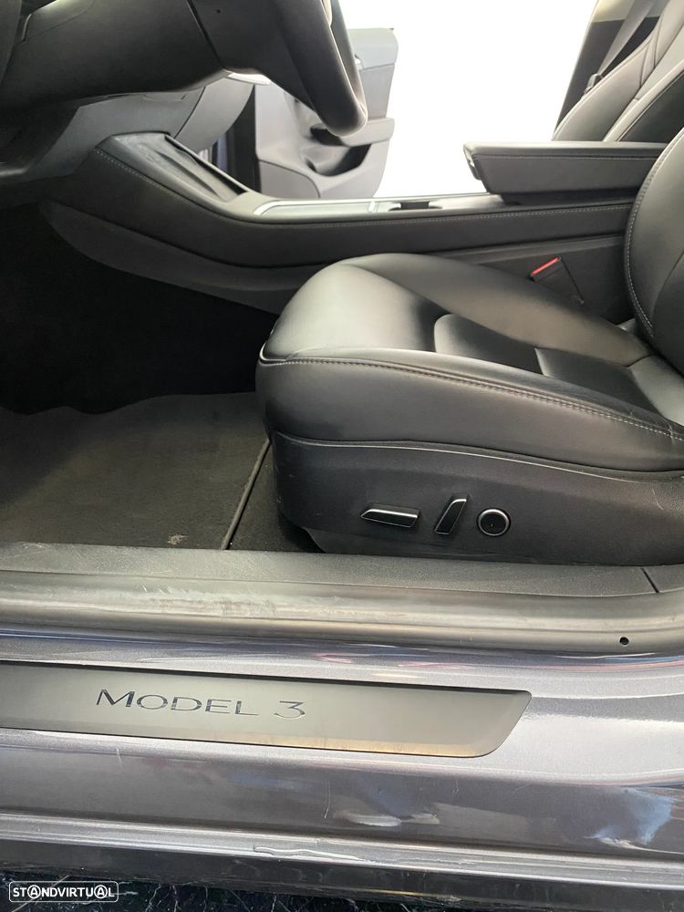 Tesla Model 3 Long Range Tração Traseira - 24