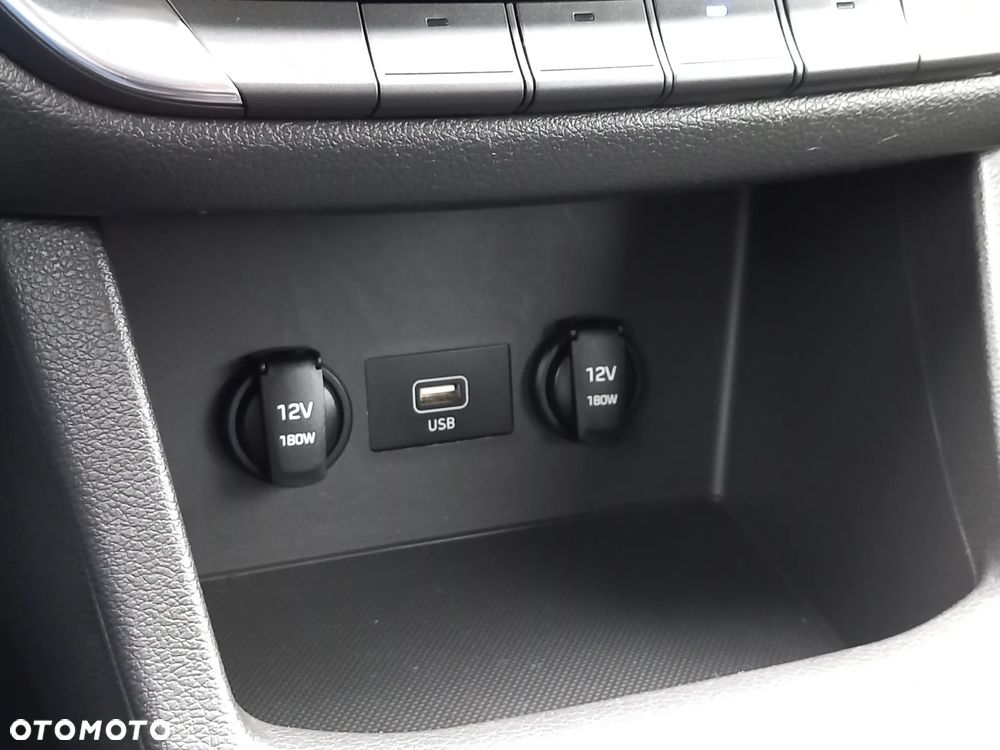 Hyundai i30 1.5 DPI Modern - 22