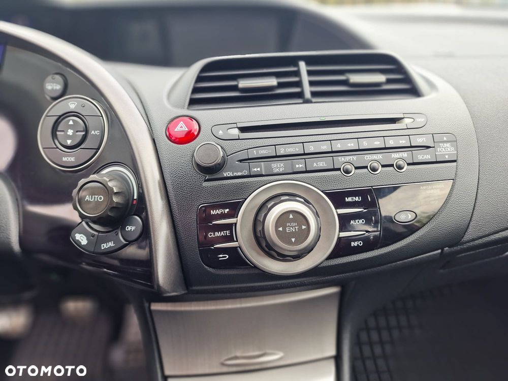 Honda Civic 1.8i-VTEC Executive - 24