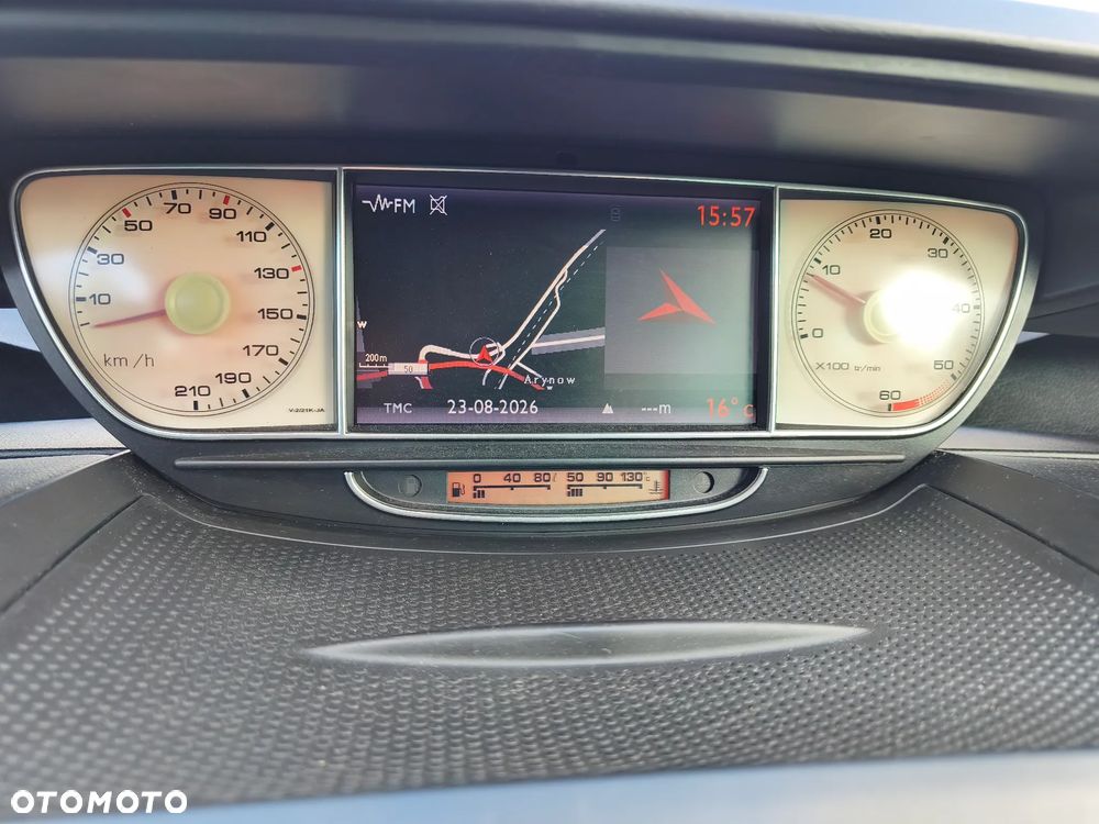 Peugeot 807 2.0 HDi Premium - 12