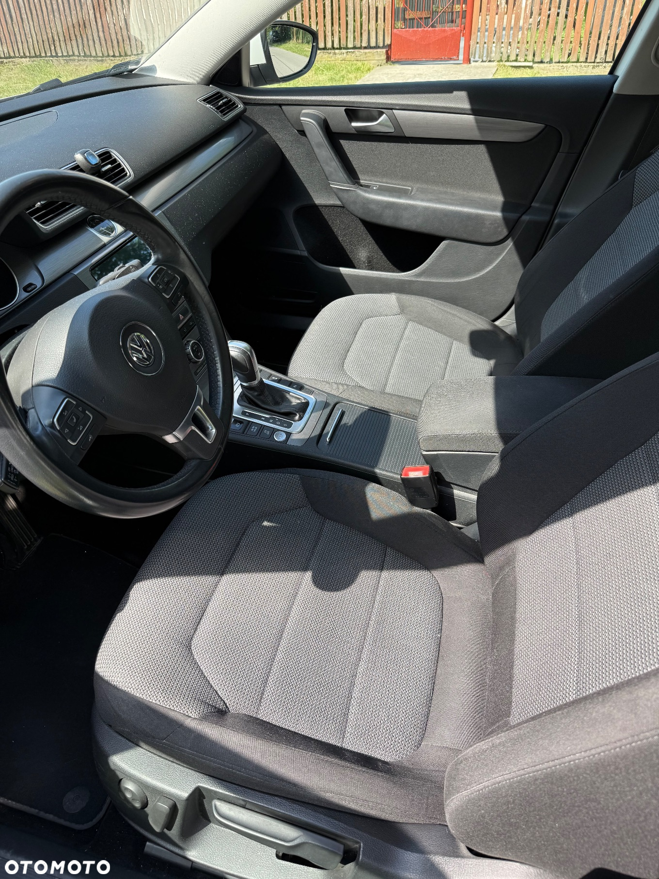 Volkswagen Passat 2.0 TDI Comfortline DSG - 11
