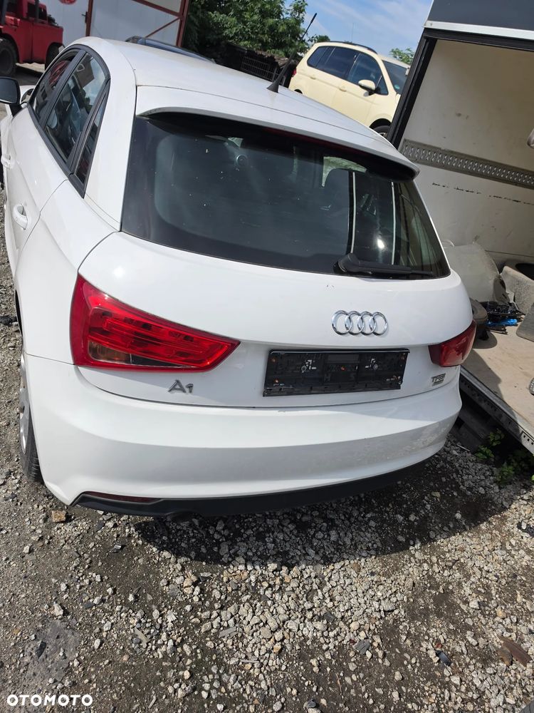Audi A1 Sportback 1.0 TFSI ultra S tronic - 9