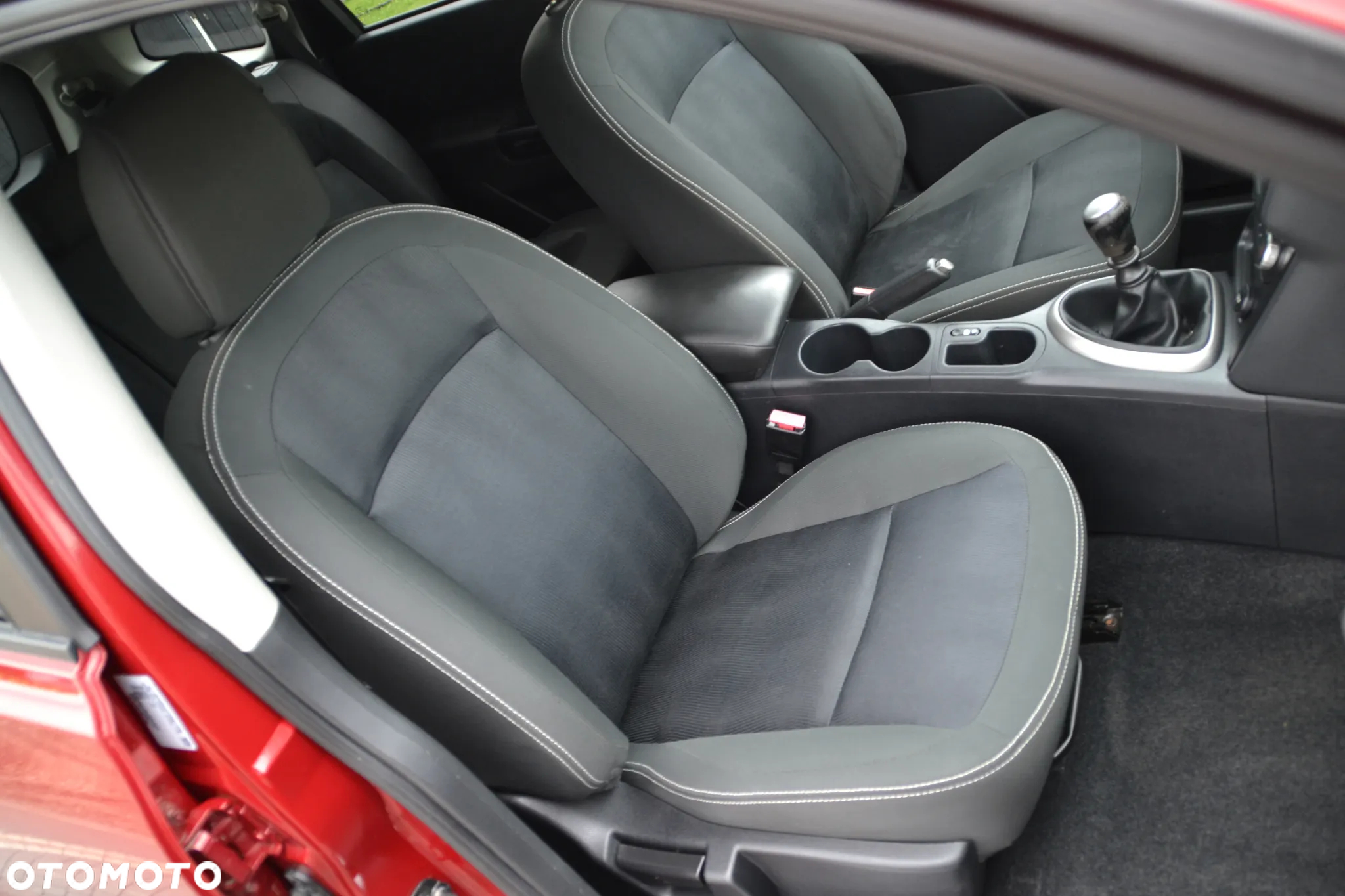 Nissan Qashqai+2 2.0 Tekna Premium - 31