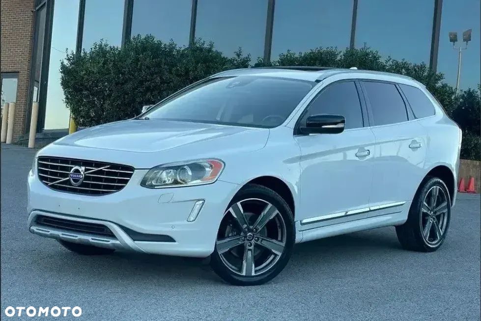 Volvo XC 60 T6 AWD Geartronic Summum - 2