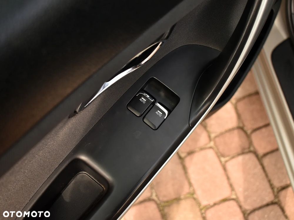 Kia Ceed 1.0 T-GDI ISG Vision - 24
