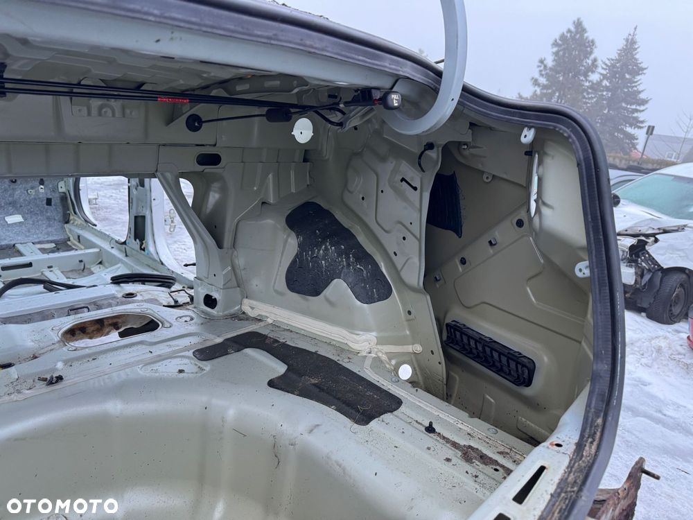 PAS TYŁ ĆWIARTKA WANNA BAGAŻNIKA KIA OPTIMA III - 4