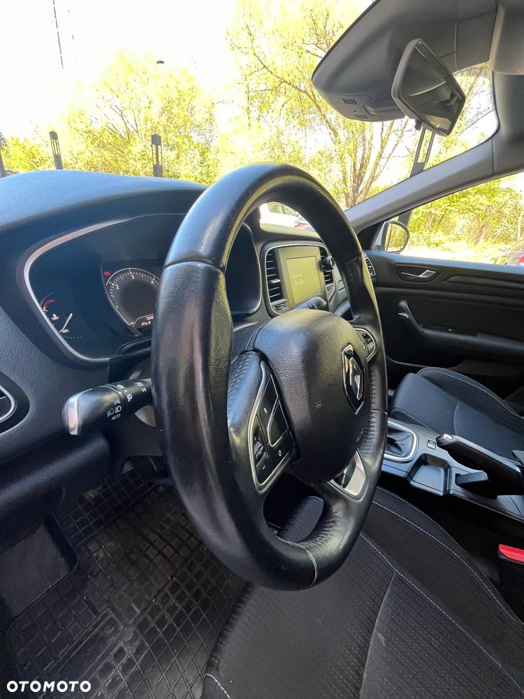 Renault Megane 1.5 dCi Zen - 6