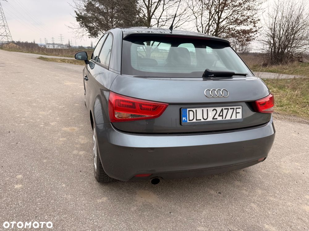 Audi A1 3-drzwiowe 1.6 TDI S line edition - 38