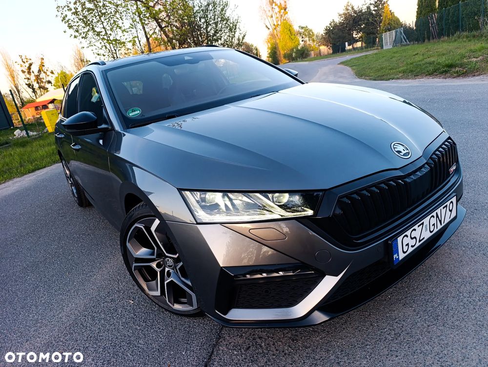 Skoda Octavia 2.0 TDI DSG 4x4 RS - 10