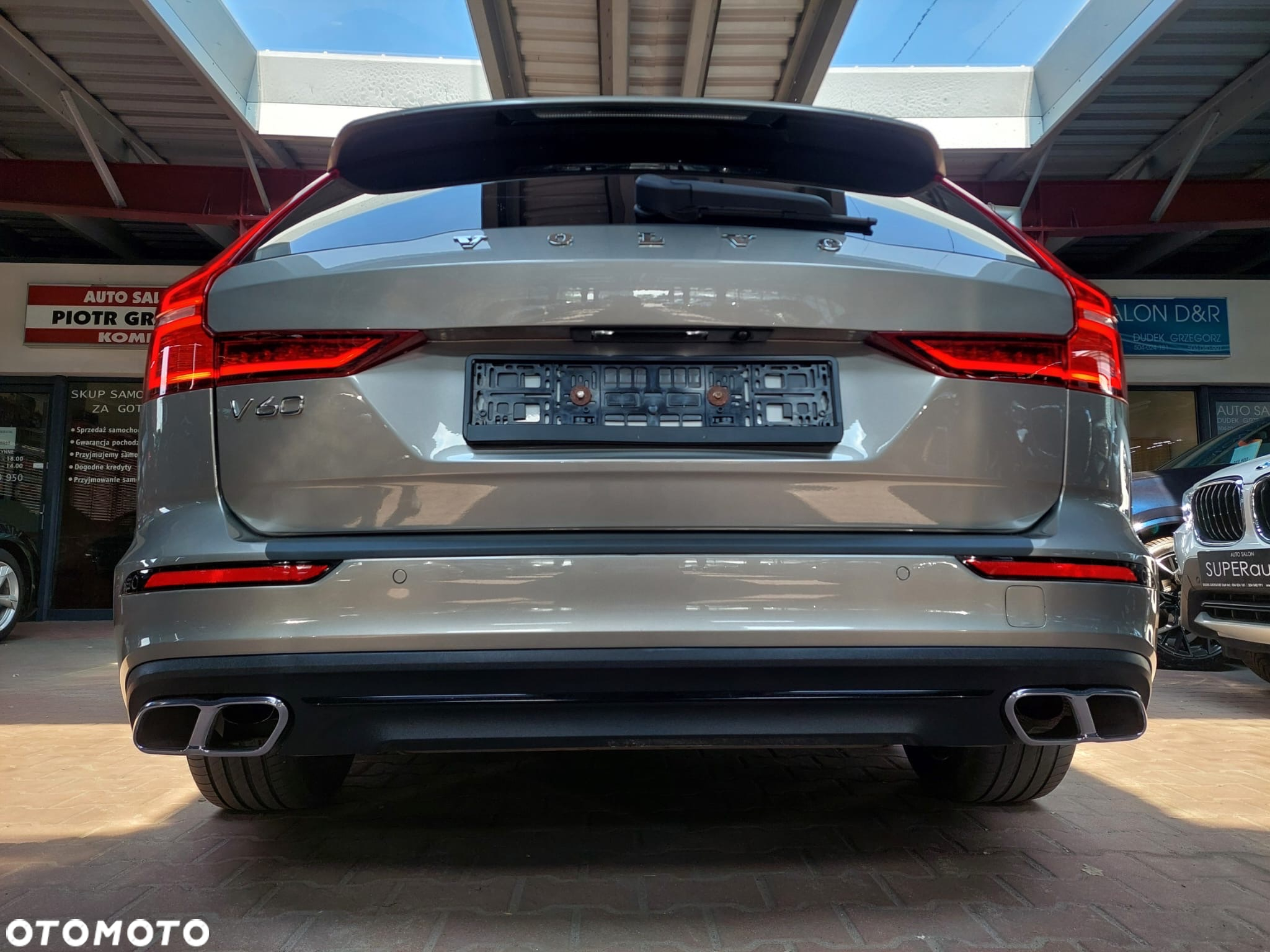 Volvo V60 D3 AWD Inscription - 12