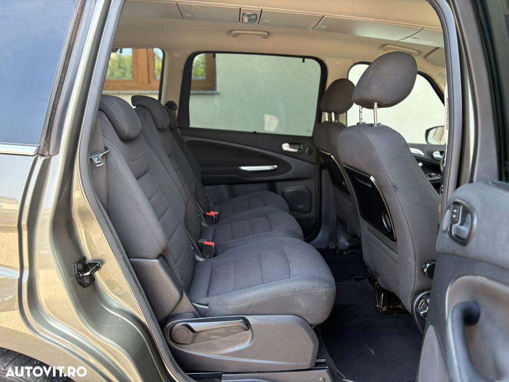 Ford Galaxy 2.0 TDCi Titanium - 9