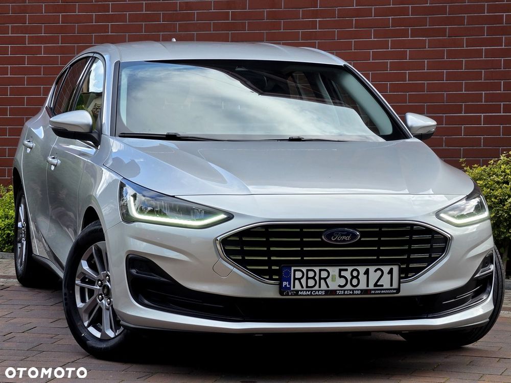 Ford Focus 1.0 EcoBoost STart-Stopp-System TITANIUM - 2