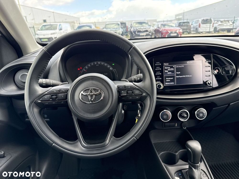 Toyota Aygo X - 11