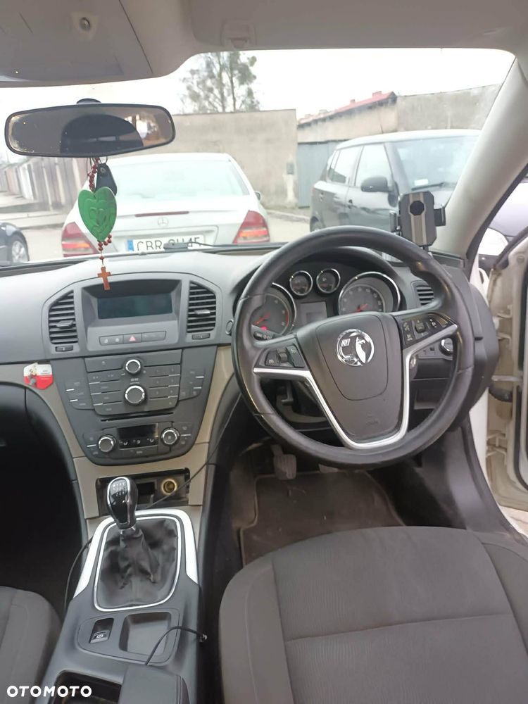 Opel Insignia 2.0 CDTI Cosmo - 3