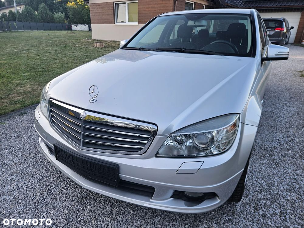 Mercedes-Benz Klasa C 180 Kompressor BlueEFFICIENCY - 7