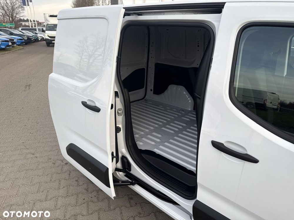 Peugeot partner Partner Furgon M Diesel 100KM Manual - 16