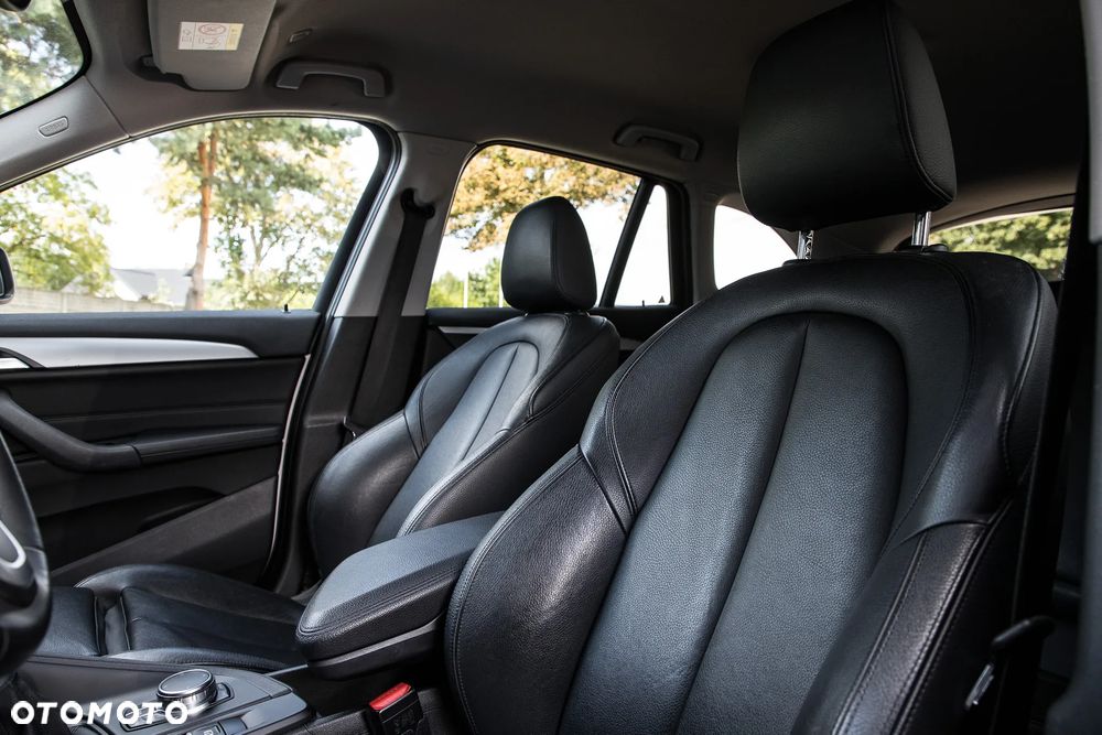 BMW X1 sDrive18d - 16