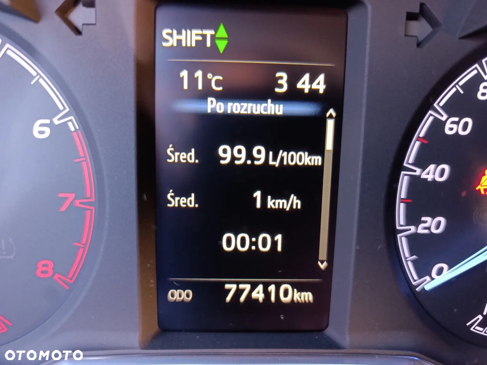 Toyota Yaris - 10
