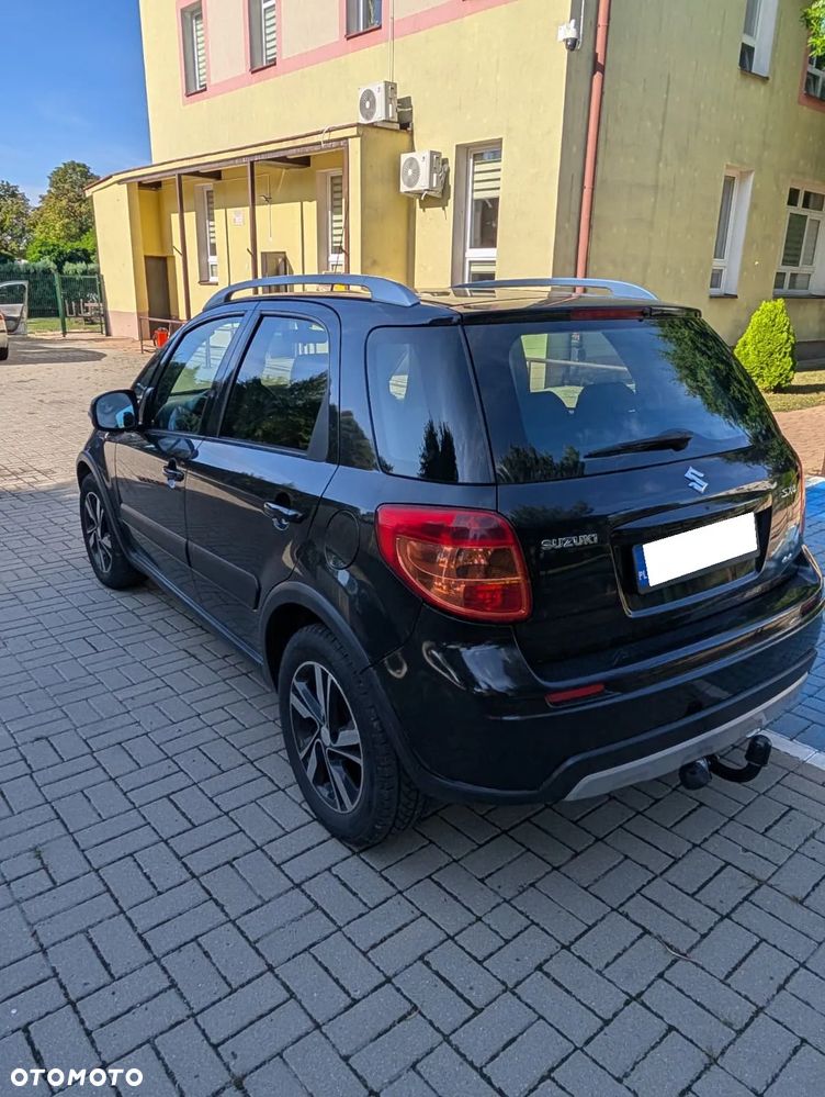 Suzuki SX4 1.6 Comfort 4WD - 2