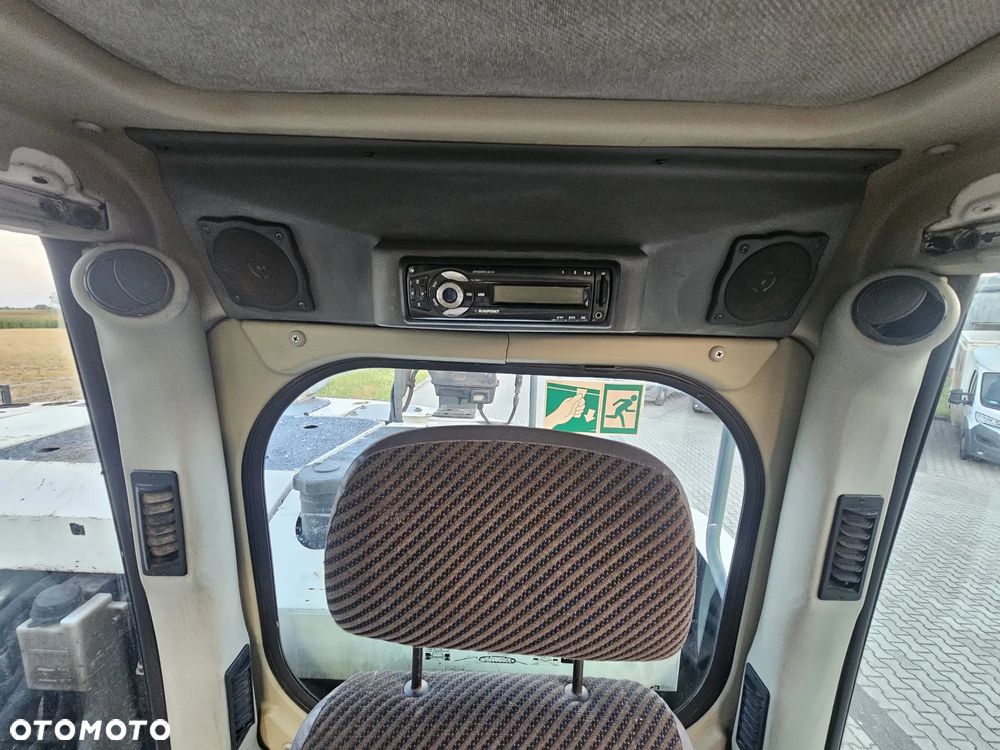 Liebherr compact 924 - 14