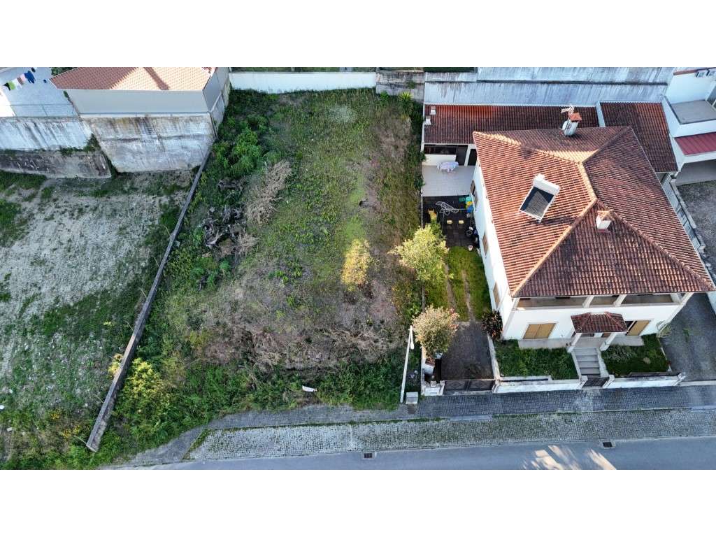 Terreno para Construção I 690m² - Grande imagem: 2/5