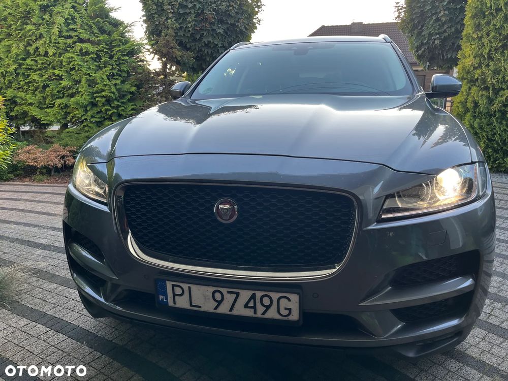 Jaguar F-Pace - 26