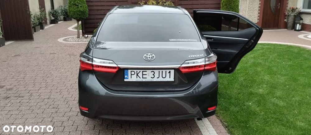 Toyota Corolla 1.6 Prestige - 8