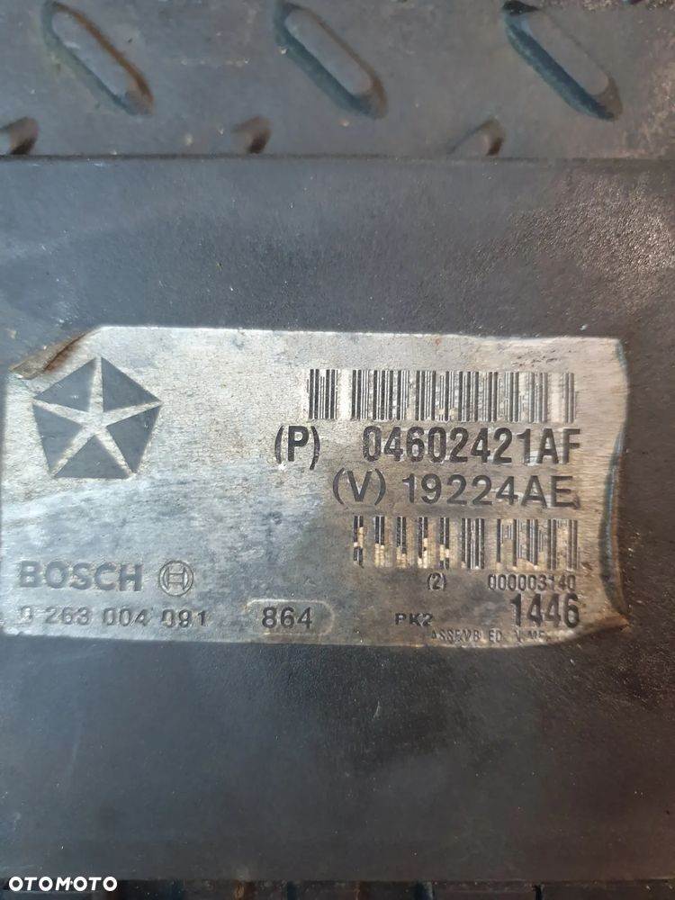 Moduł PDC sterownik parkowania Chrysler 300C 04602421AF - 2