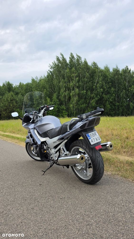 Yamaha FJR - 4