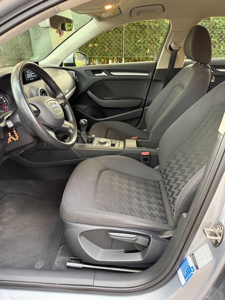 Audi A3 Sportback - 5