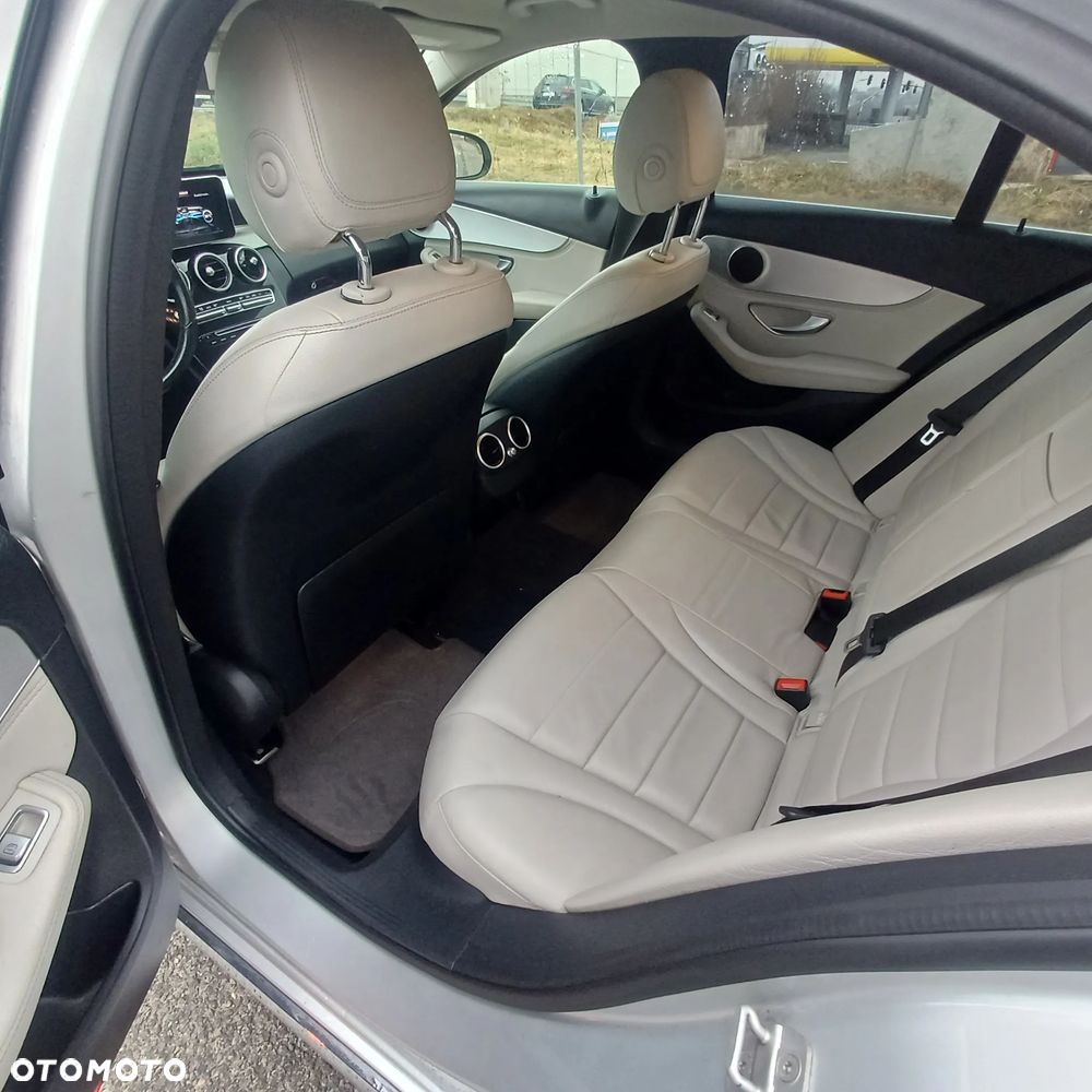 Mercedes-Benz Klasa C 220 (BlueTEC) d 7G-TRONIC Avantgarde - 11