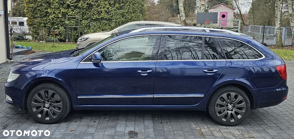 Skoda Superb 3.6 FSI 4x4 Platinum DSG - 5