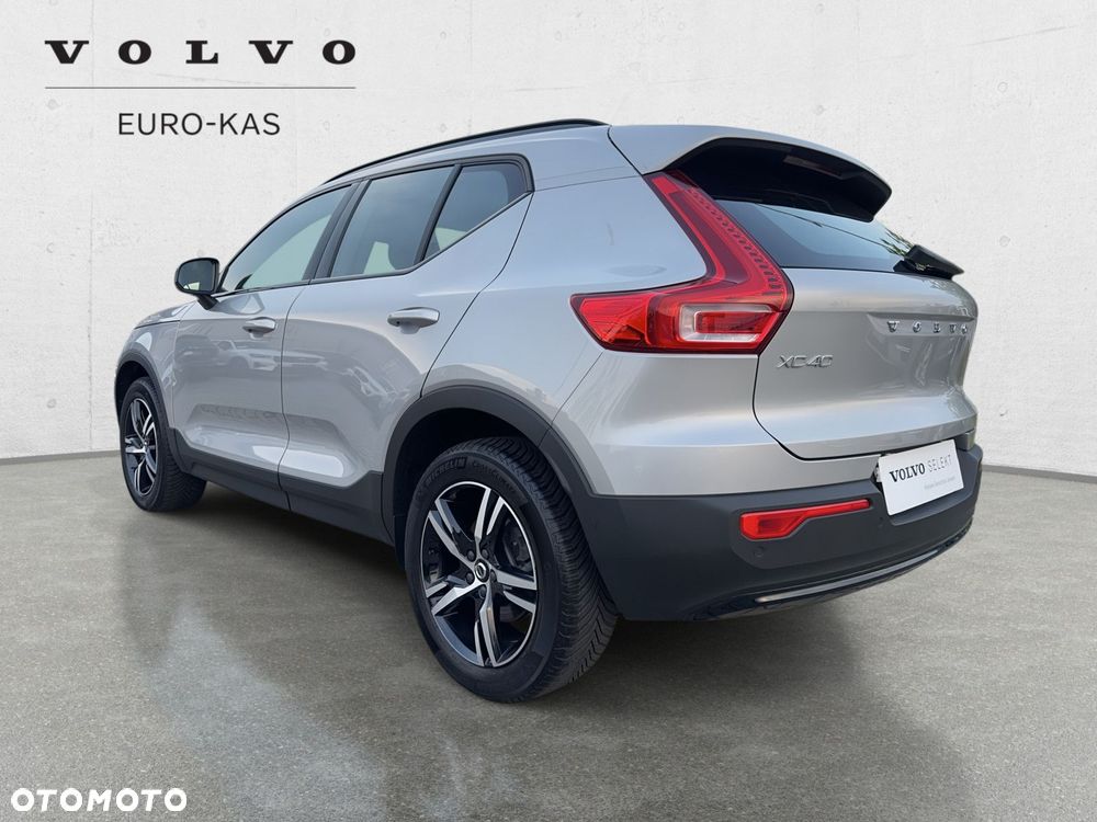 Volvo XC 40 - 9