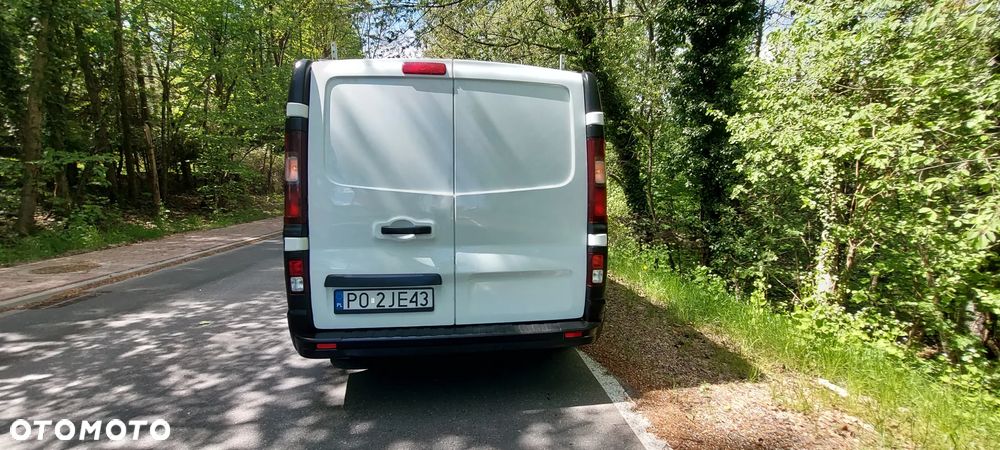 Renault Trafic - 12